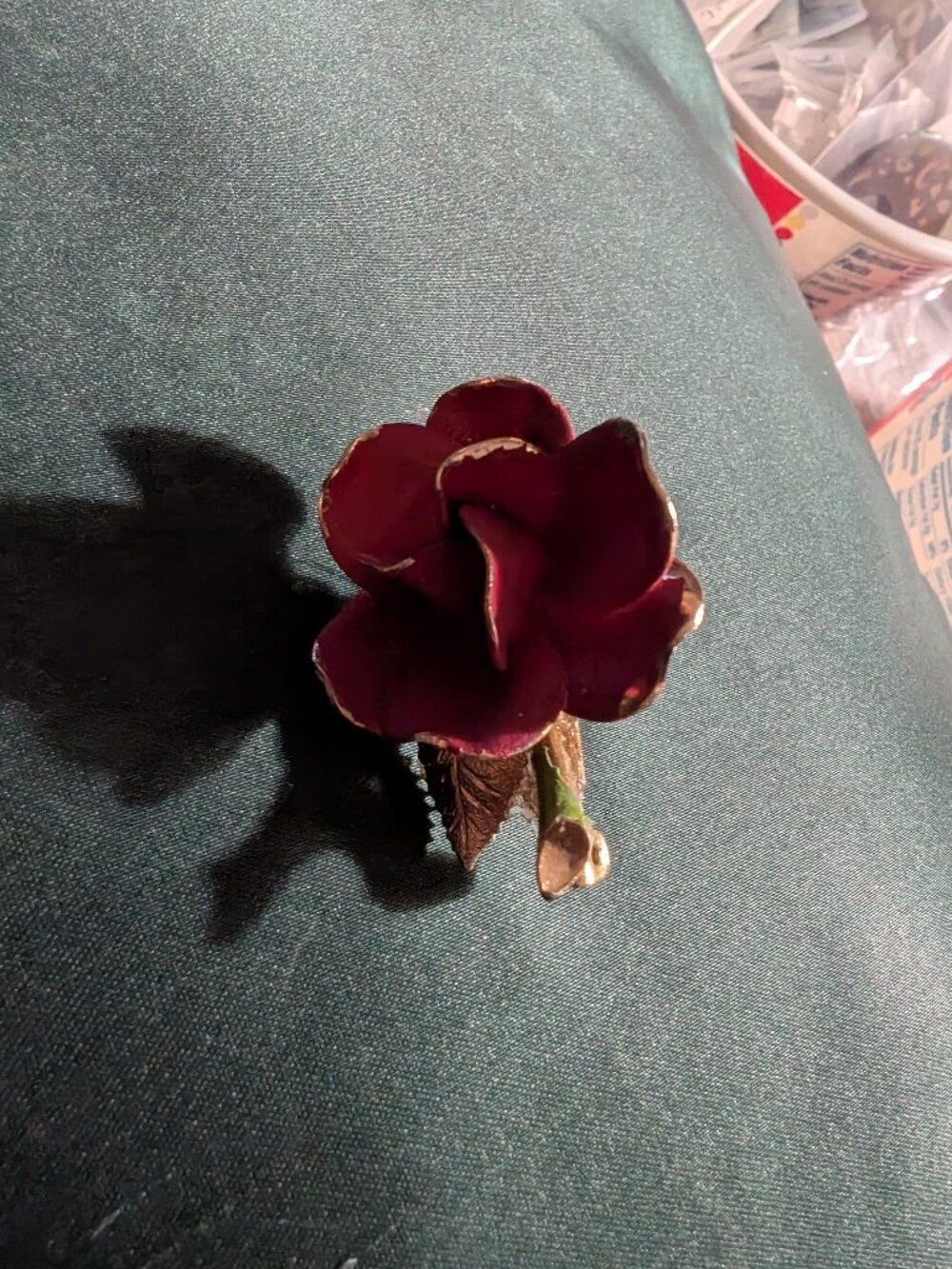 Vintage Red and Gold tone rose Brooch #72